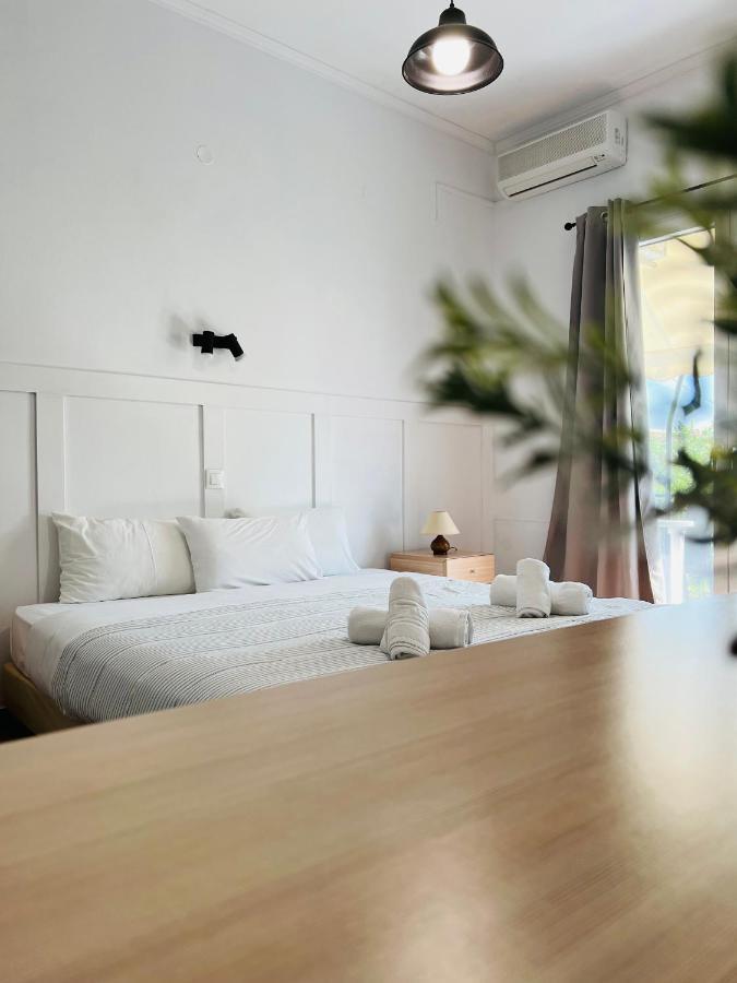 Olive Grove Poolside Apartments Беницес Екстериор снимка