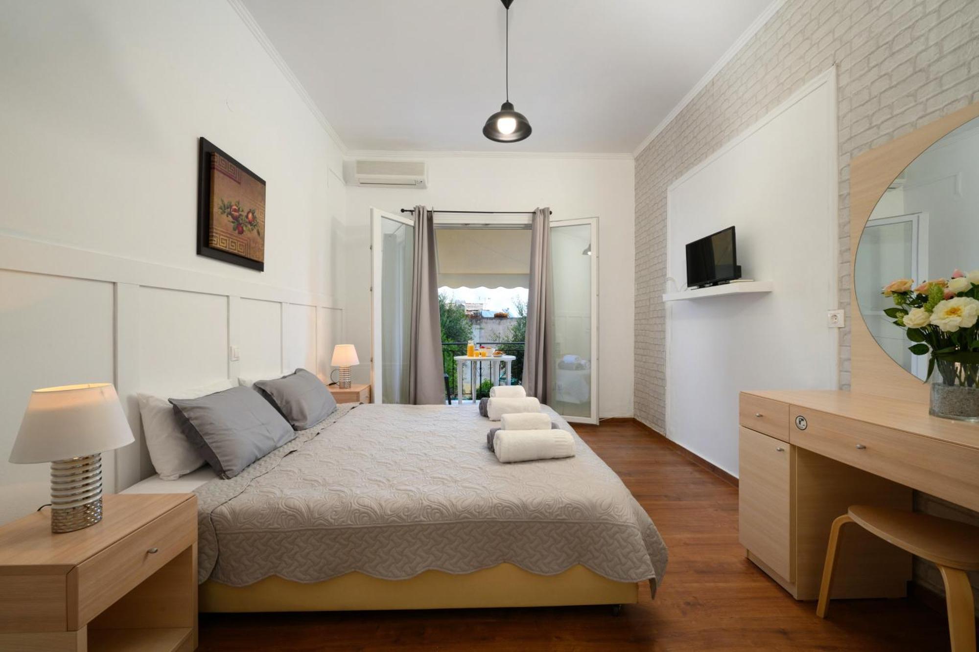 Olive Grove Poolside Apartments Беницес Екстериор снимка